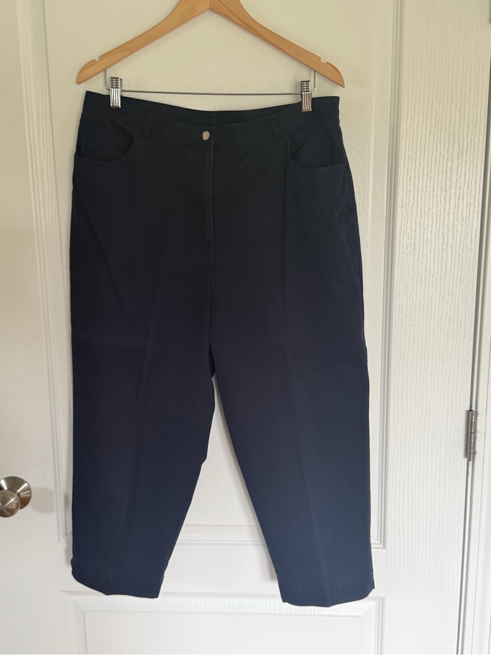 Navy Cotton Crop/Capri Pants, sz 14-16